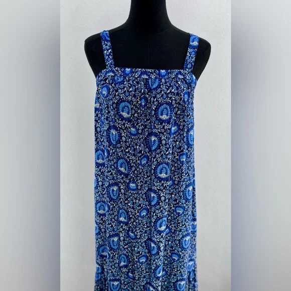 Old Navy Midi Dress Women's Blue Tiered Floral Boho Beach Sz M Lightweight - Picture 2 of 10